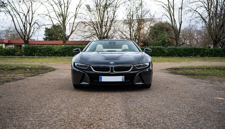 location-BMW-Courbevoie-roadstr