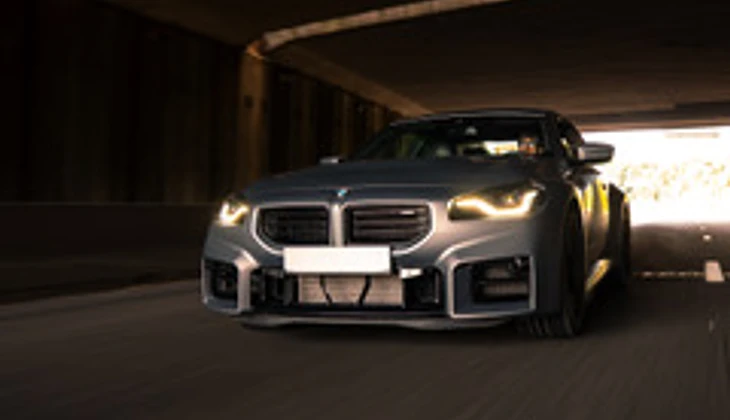 location-BMW-Valence-roadstr