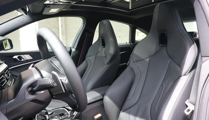 location-BMW-Chartres-roadstr