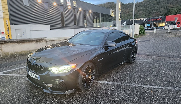 location-BMW-Gilly-lès-Cîteaux-roadstr