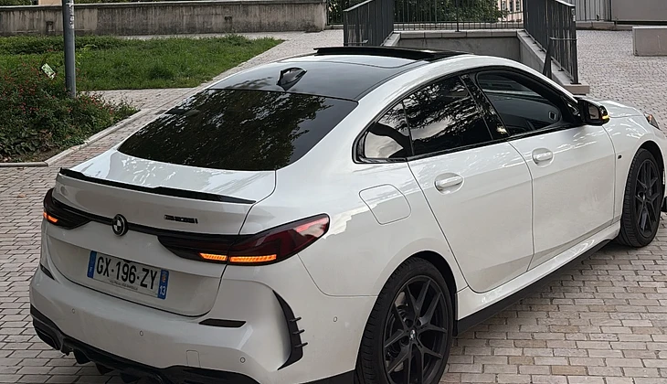 location-BMW-Lyon-roadstr