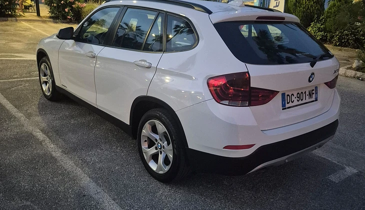 location-BMW-Nice-roadstr