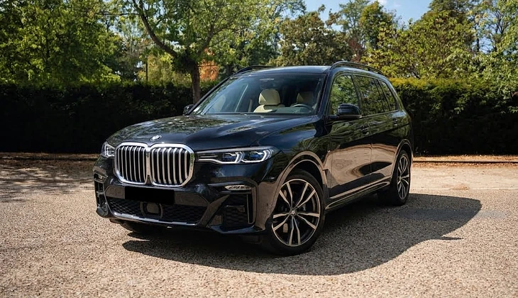 location-BMW-Courbevoie-roadstr