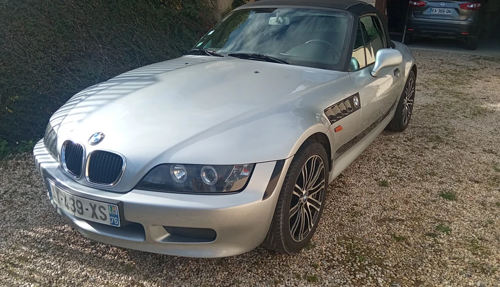 location-BMW-Flers-roadstr
