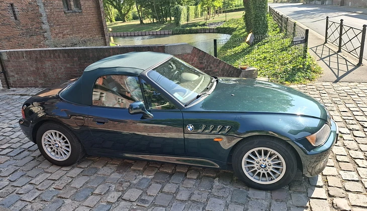 location-BMW-Lambersart-roadstr