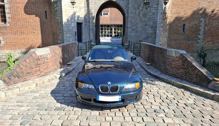 location-BMW-Lambersart-roadstr