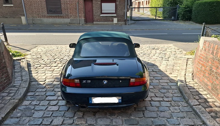 location-BMW-Lambersart-roadstr