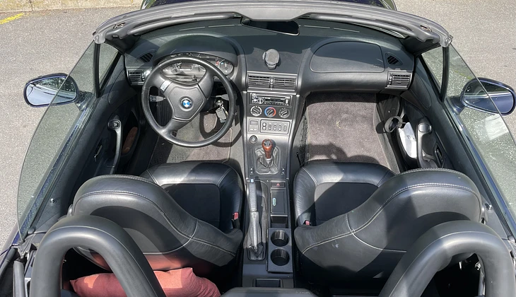 location-BMW-Lille-roadstr