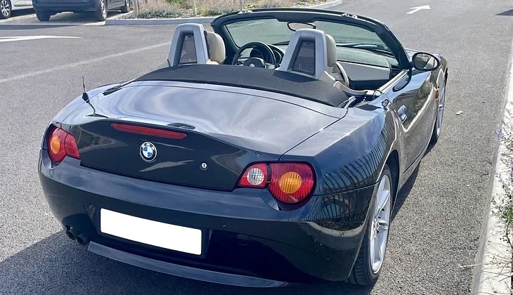 location-BMW-La Rochelle-roadstr