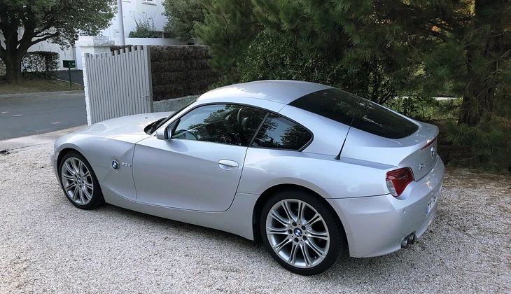 location-BMW-Montaigu-Vendée-roadstr