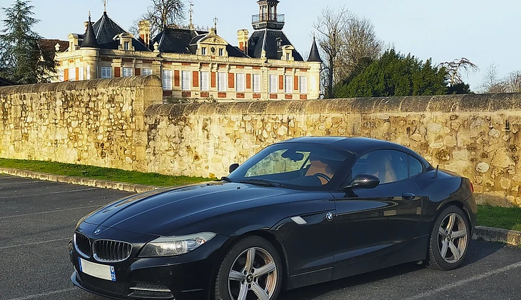 location-BMW-Pessac-roadstr