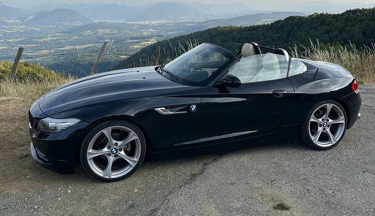 location-BMW-Bonneville-roadstr