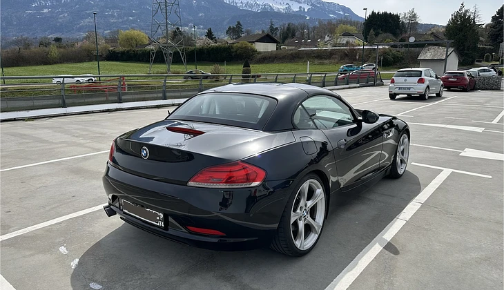 location-BMW-Bonneville-roadstr