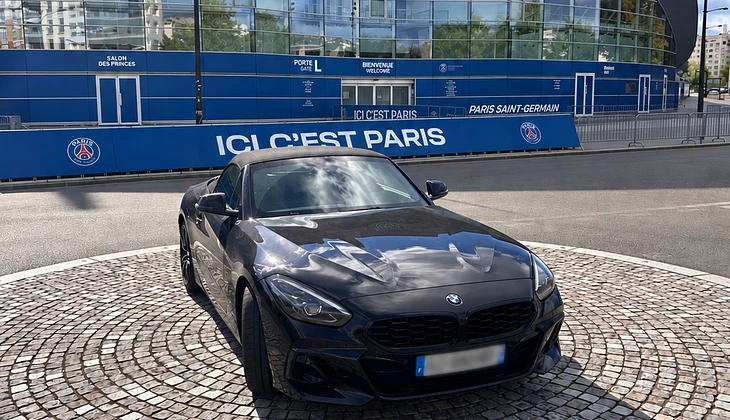 location-BMW-Paris-roadstr