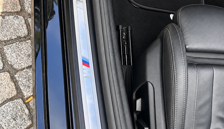 location-BMW-Paris-roadstr