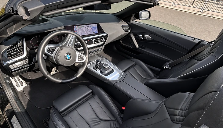 location-BMW-Paris-roadstr