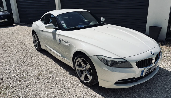 location-BMW-Vaulnaveys-le-Haut-roadstr