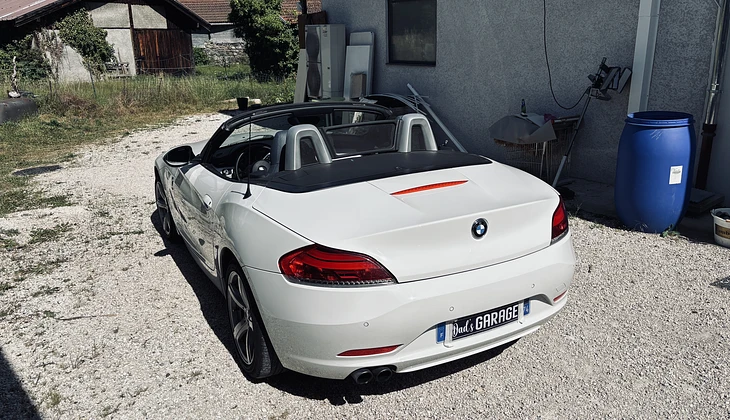 location-BMW-Vaulnaveys-le-Haut-roadstr