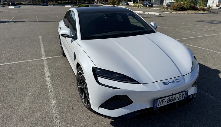 location-BYD-Lyon-roadstr