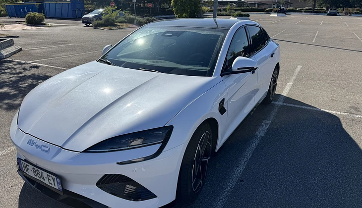 location-BYD-Lyon-roadstr