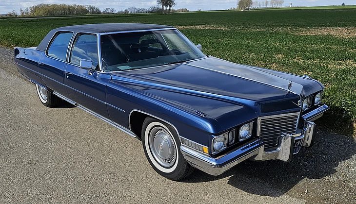 location-CADILLAC-Camps-en-Amiénois-roadstr