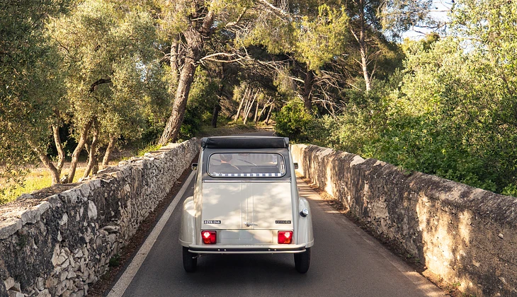 location-CITROEN-Cassis-roadstr