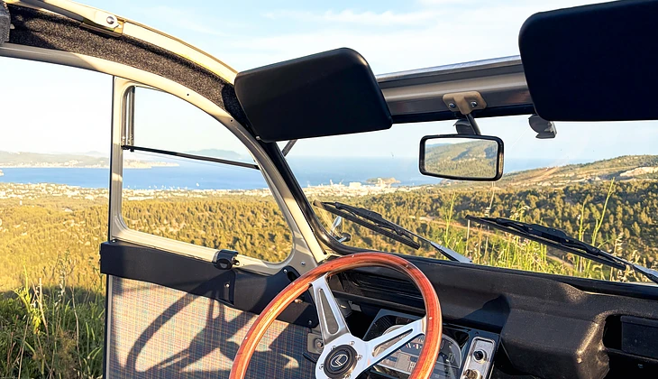 location-CITROEN-Cassis-roadstr