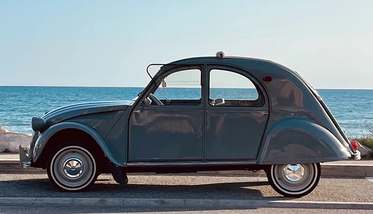location-CITROEN-Six-Fours-les-Plages-roadstr