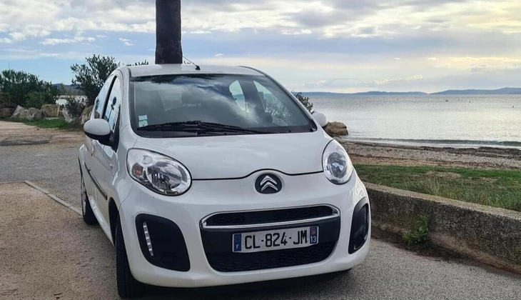 location-CITROEN-Hyères-roadstr