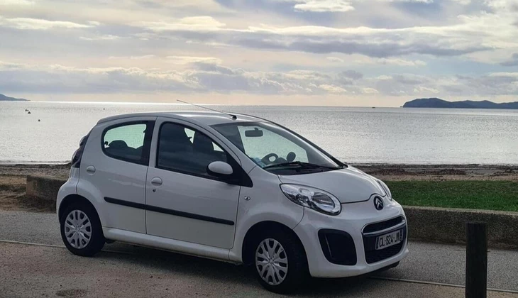 location-CITROEN-Hyères-roadstr