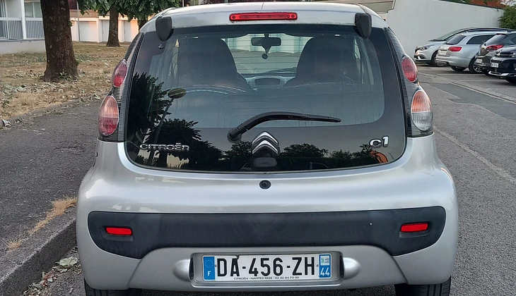 location-CITROEN-Rezé-roadstr