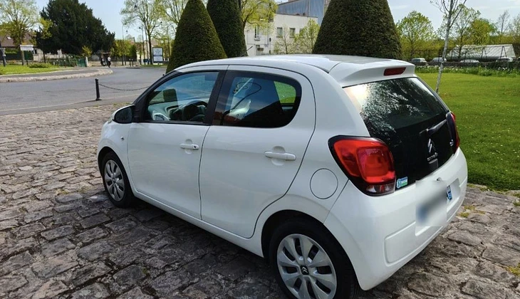 location-CITROEN-Roissy-en-France-roadstr