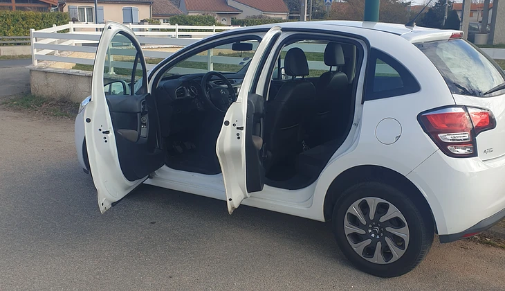location-CITROEN-Clermont-Ferrand-roadstr