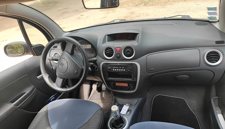 location-CITROEN-Cogolin-roadstr