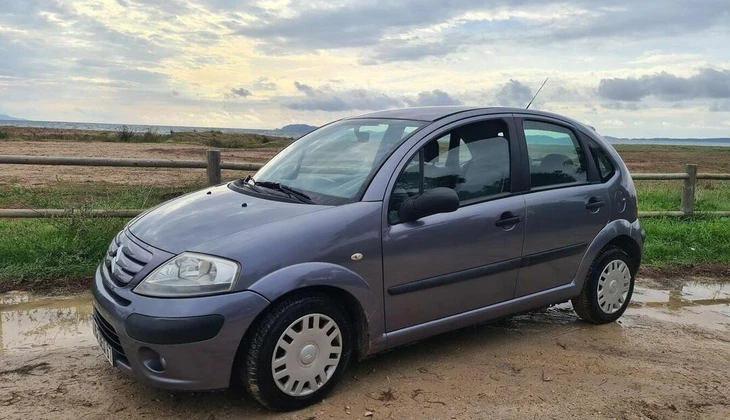 location-CITROEN-Hyères-roadstr