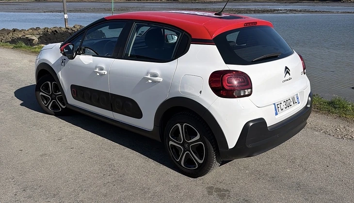 location-CITROEN-Vannes-roadstr