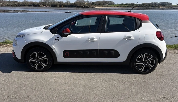 location-CITROEN-Vannes-roadstr