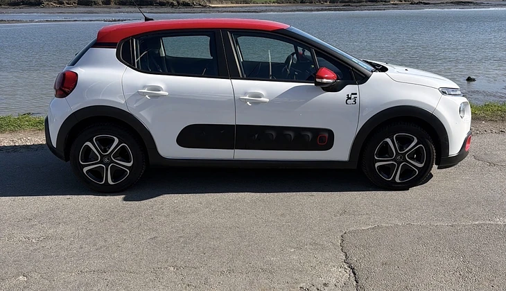 location-CITROEN-Vannes-roadstr