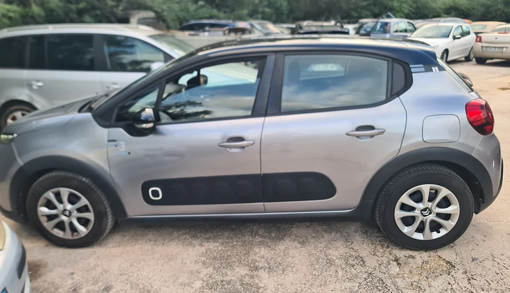 location-CITROEN-Hyères-roadstr
