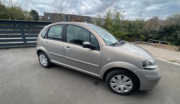 location-CITROEN-Phalempin-roadstr