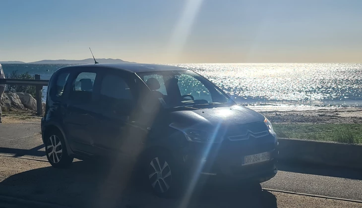 location-CITROEN-Hyères-roadstr