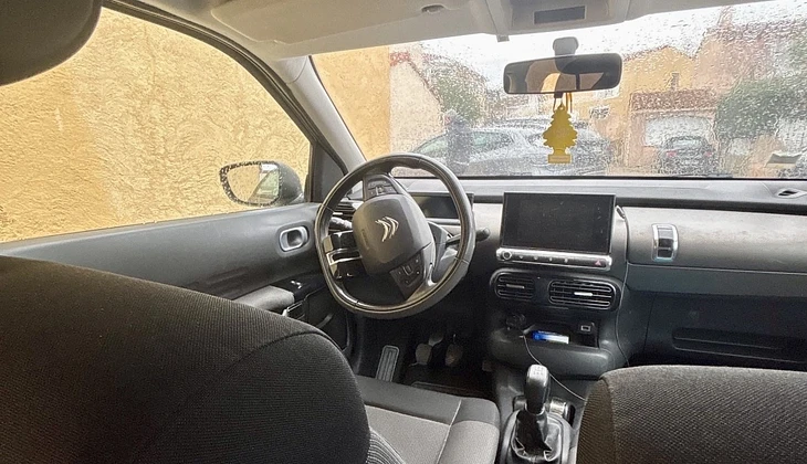 location-CITROEN-Saint-Raphaël-roadstr