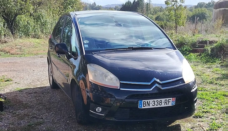location-CITROEN-Najac-roadstr