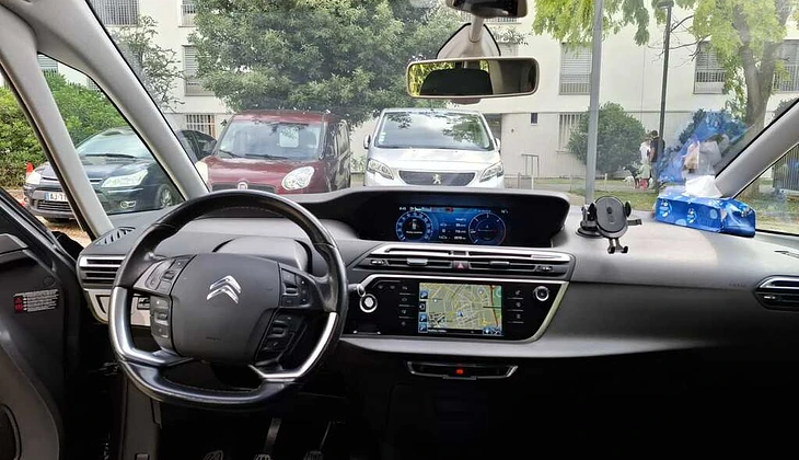 location-CITROEN-Paris-roadstr