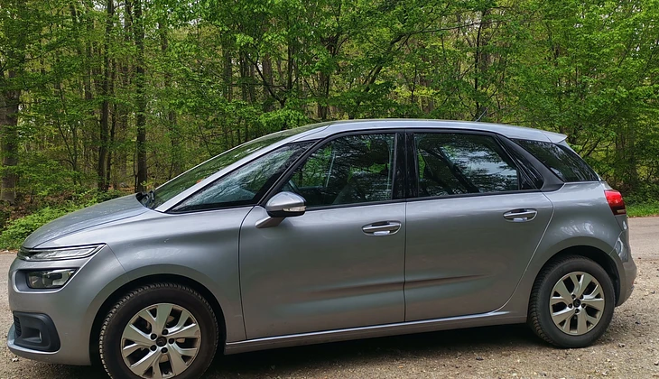 location-CITROEN-Saint-Germain-en-Laye-roadstr