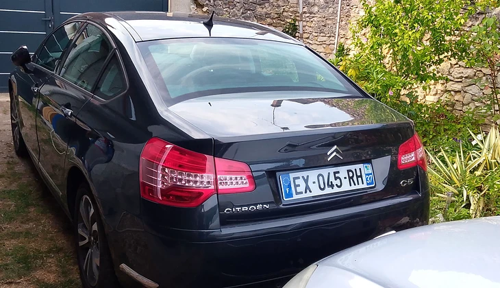 location-CITROEN-Montlouis-sur-Loire-roadstr