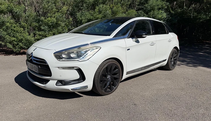 location-CITROEN-Puget-sur-Argens-roadstr