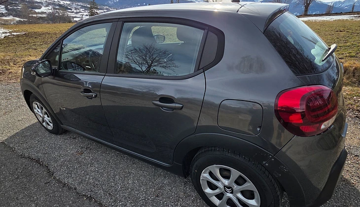 location-CITROEN-Châteauroux-les-Alpes-roadstr