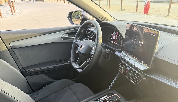 location-CUPRA-Sotteville-lès-Rouen-roadstr