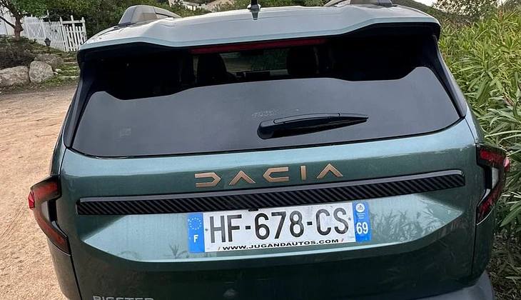 location-DACIA-Coti-Chiavari-roadstr